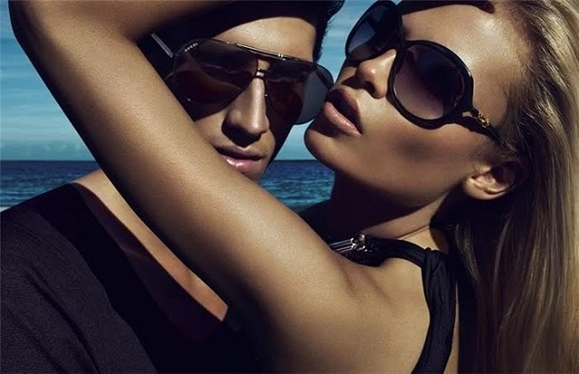 Sexy a ryze ženská kolekce Gucci jaro-léto 2010 (http://www.luxurymag.cz)